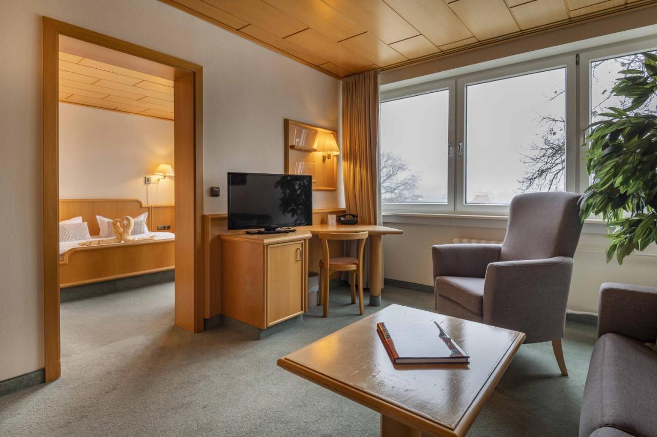 Hotel Wald Und See Heringsdorf  Exterior photo