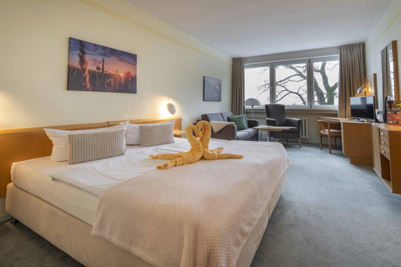 Hotel Wald Und See Heringsdorf  Exterior photo